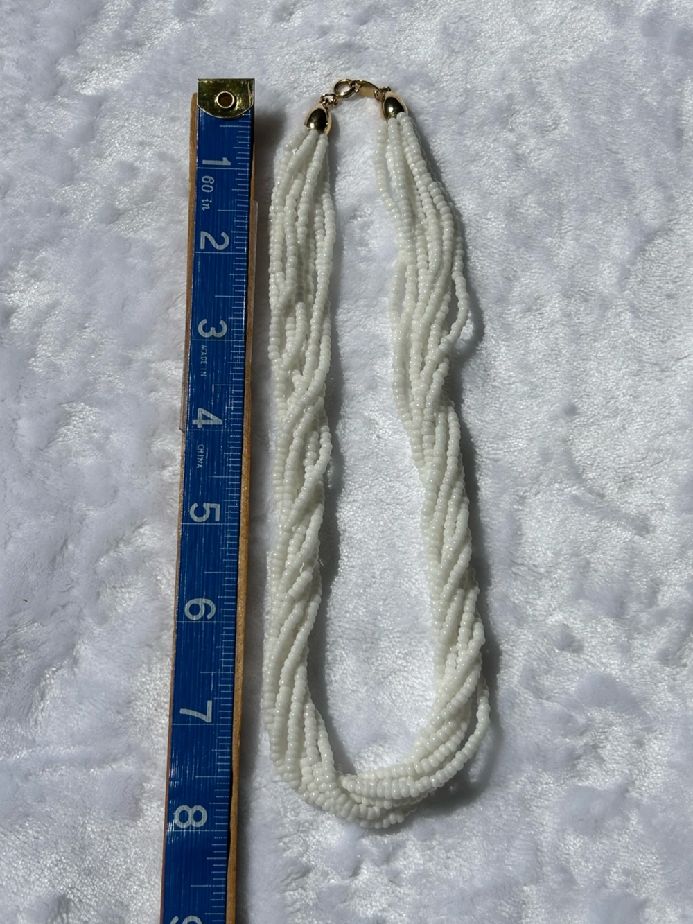 Trifari White Multi Strand Seed Bead Choker Necklace Gold Tone Signed - Picture 7 of 8